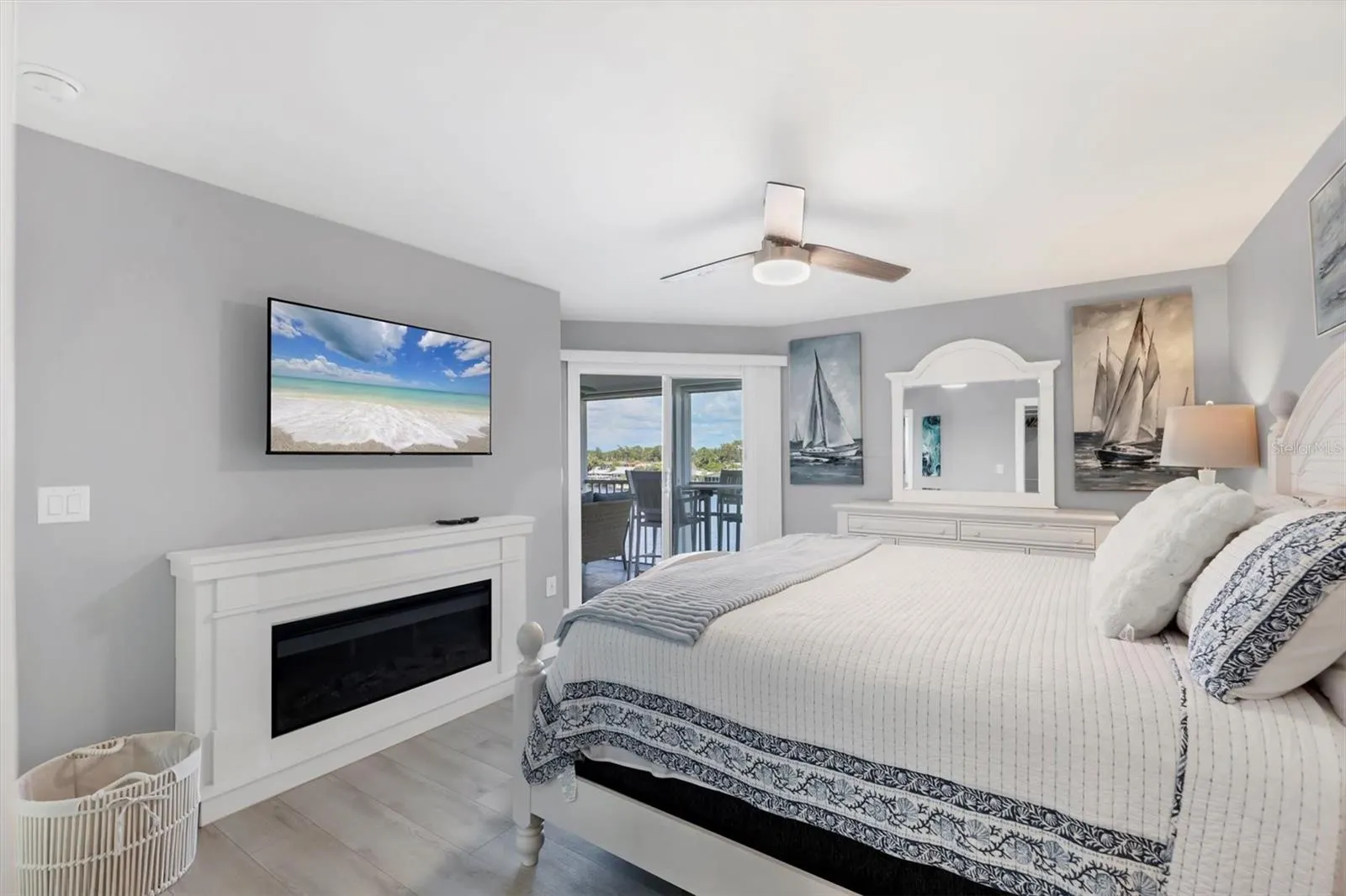 1401 S MCCALL RD #301B, #301B