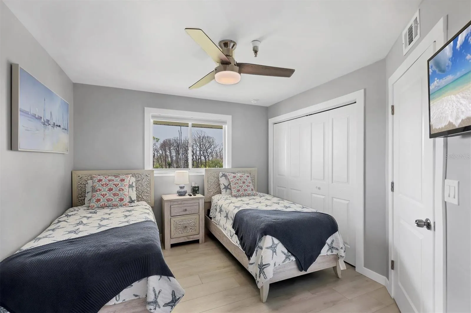 1401 S MCCALL RD #301B, #301B