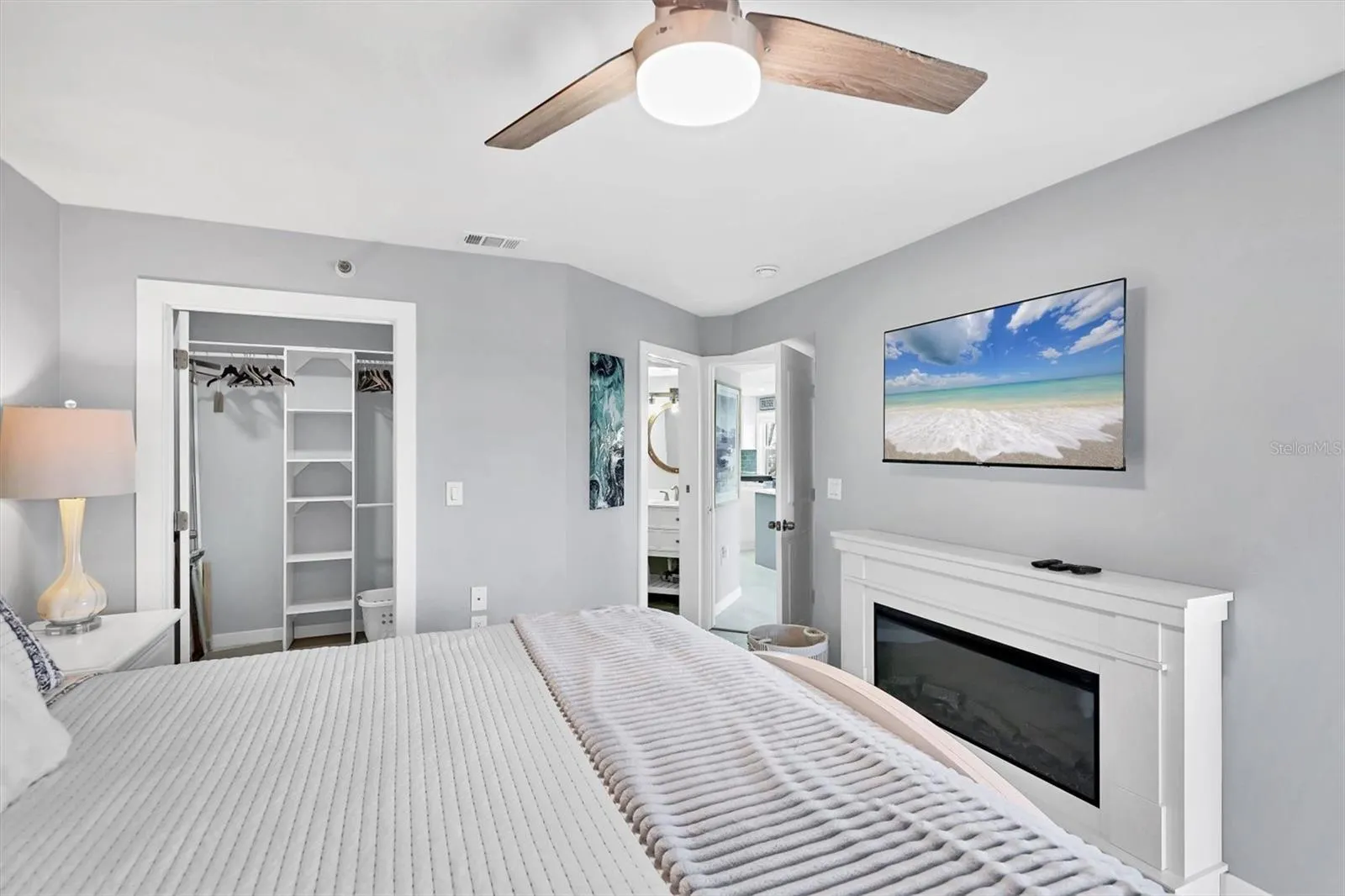 1401 S MCCALL RD #301B, #301B