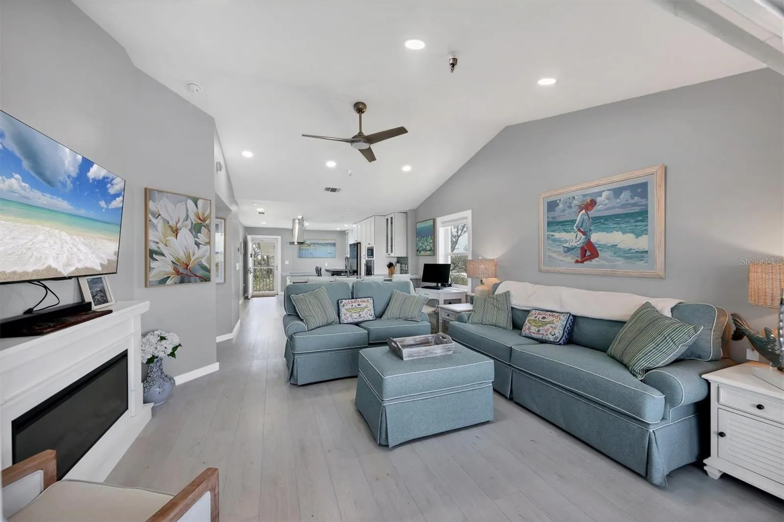 1401 S MCCALL RD #301B, #301B