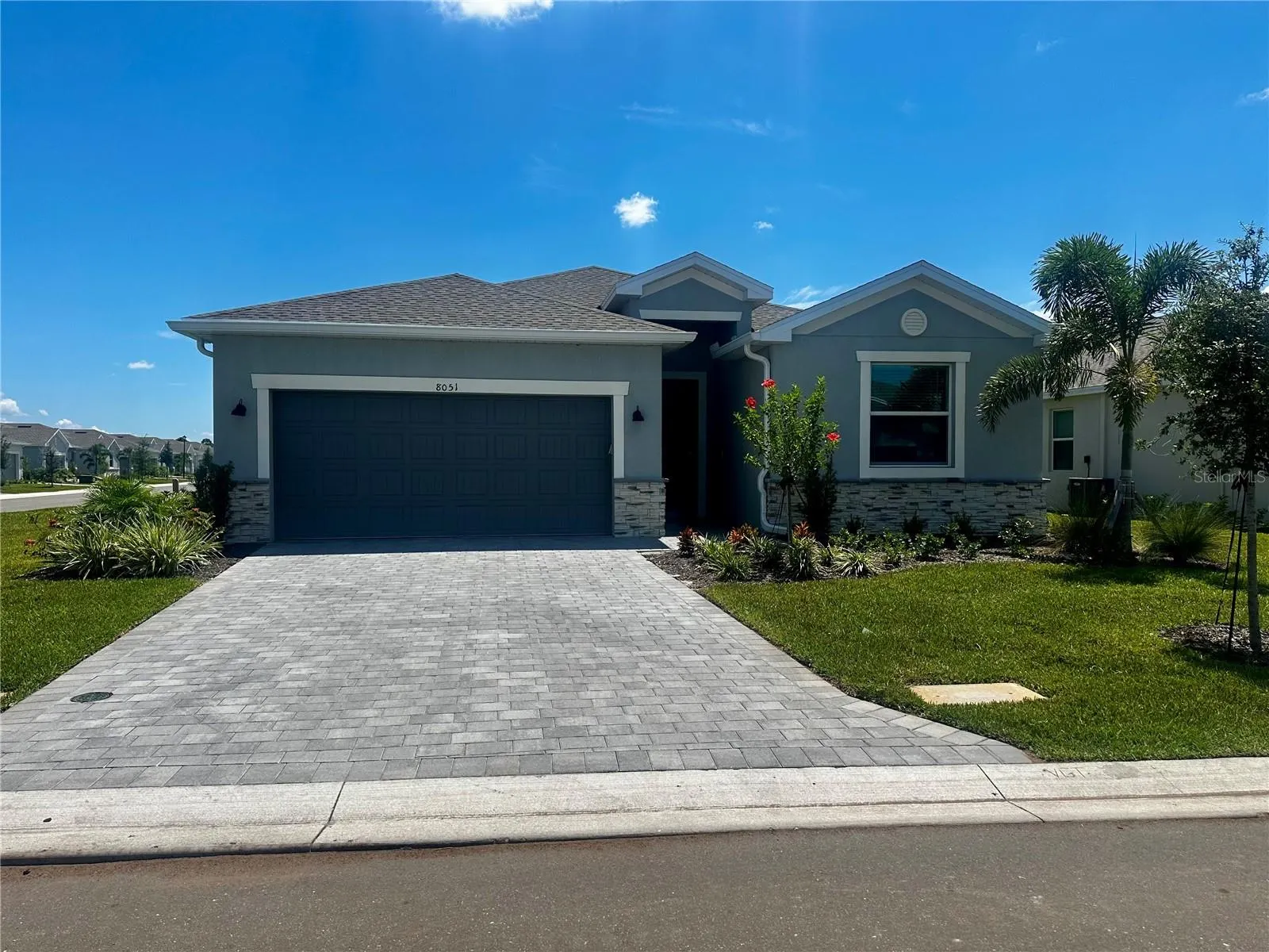 8051 SAINT KITTS CIR