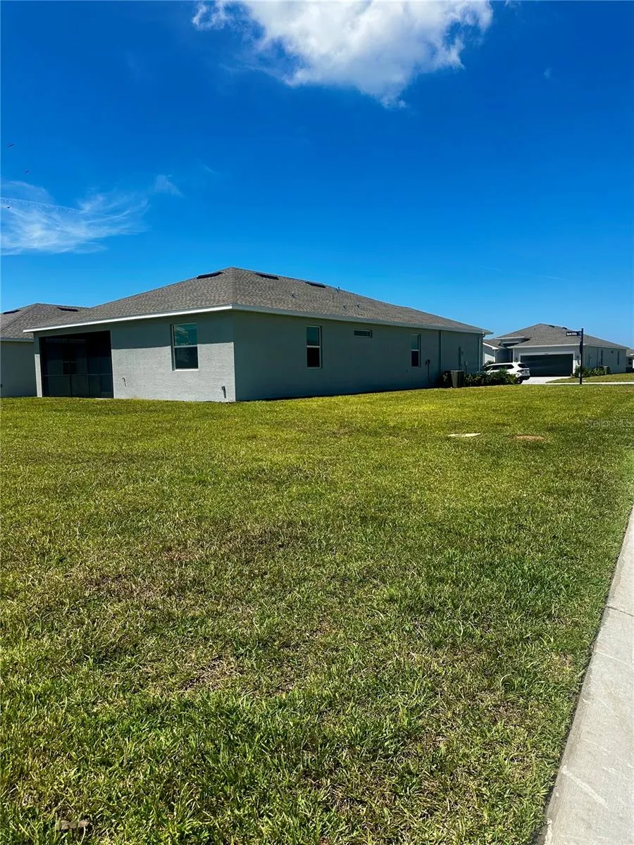 8051 SAINT KITTS CIR