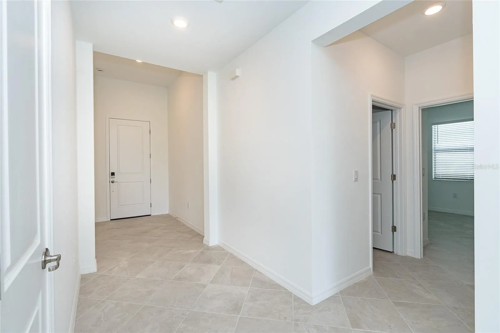 1745 SADDLEWOOD CIR