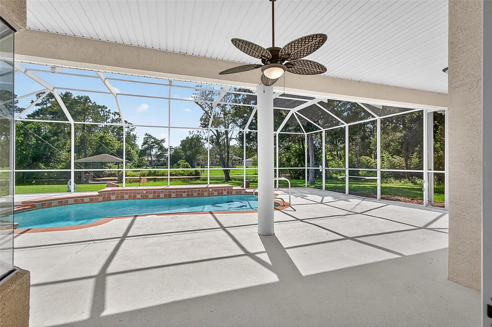 139 BOULDER ROCK DR