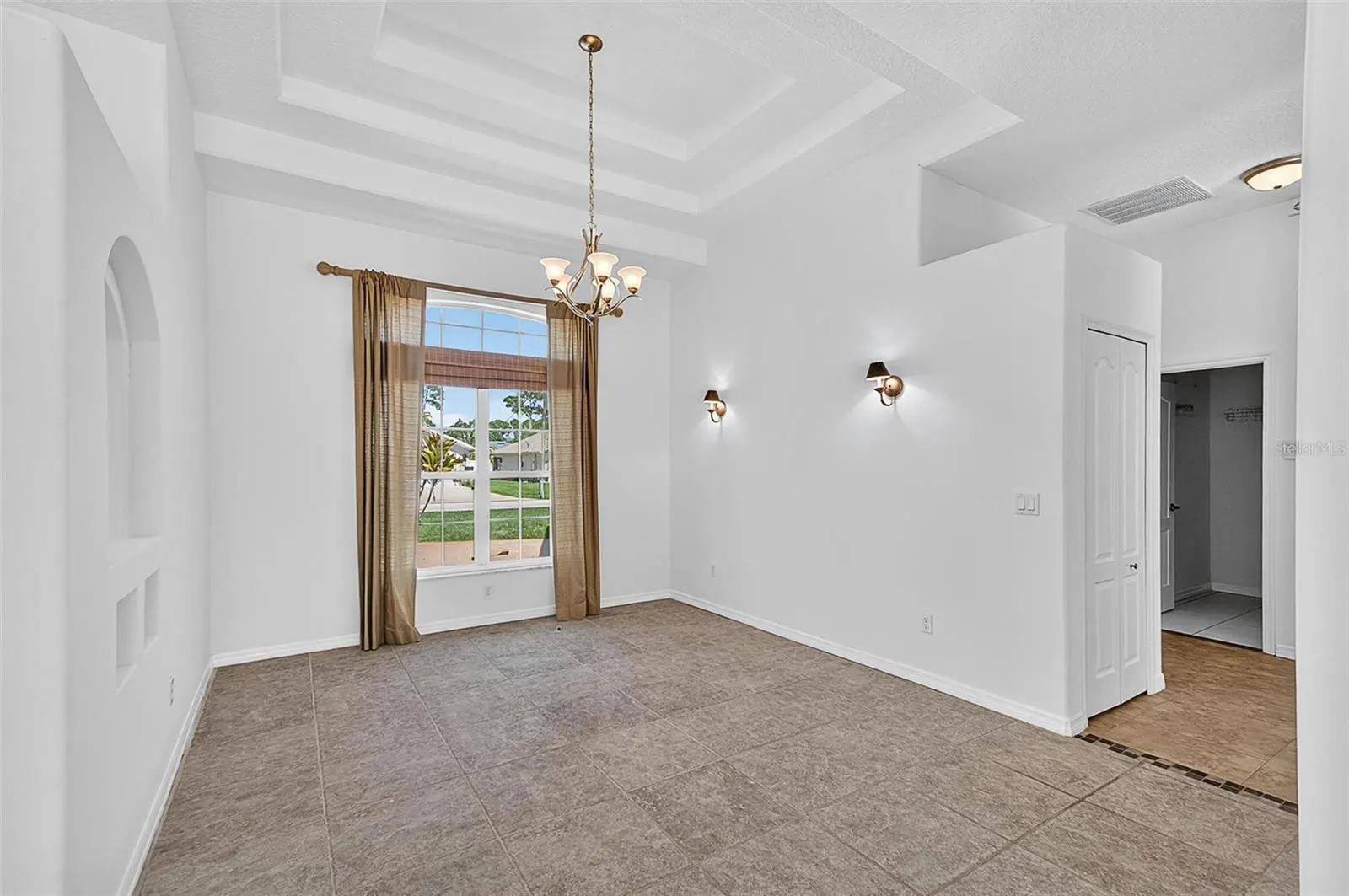 139 BOULDER ROCK DR