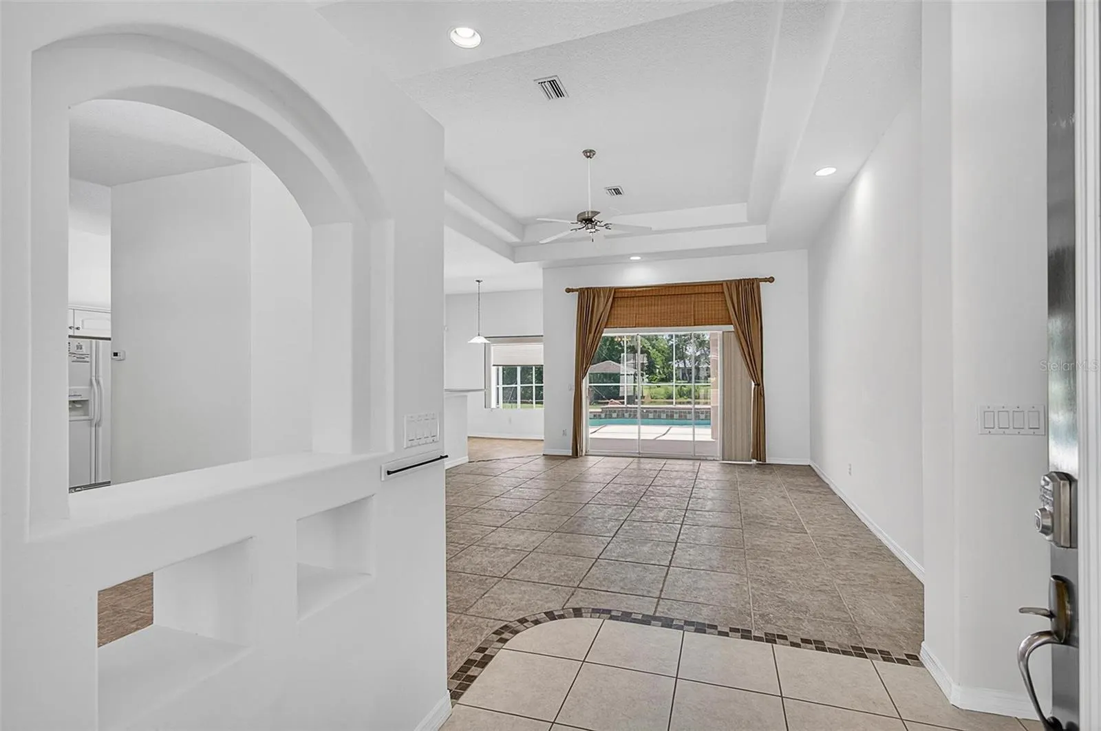 139 BOULDER ROCK DR
