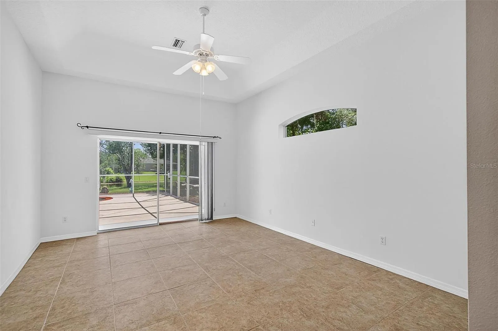 139 BOULDER ROCK DR