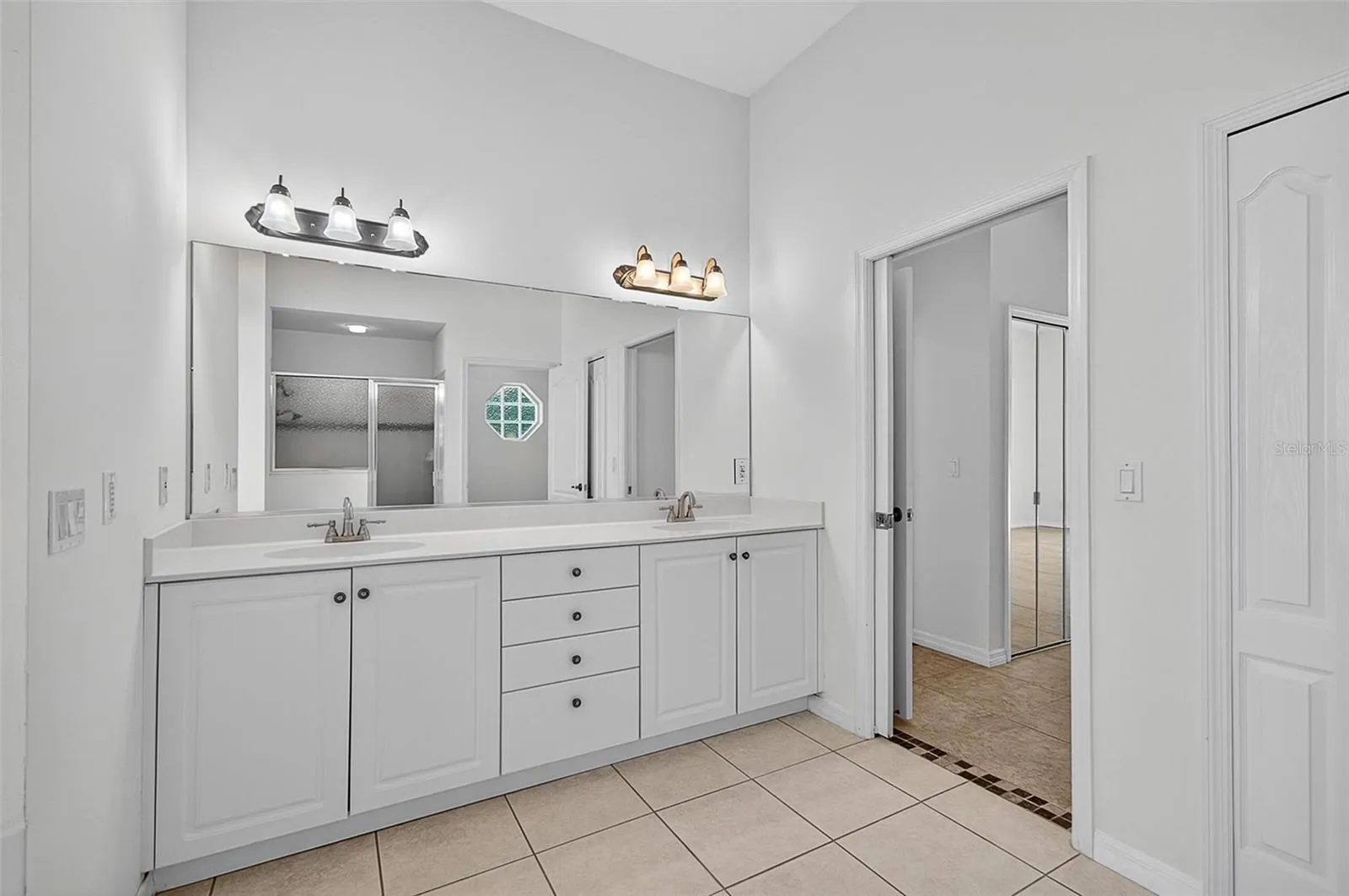 139 BOULDER ROCK DR