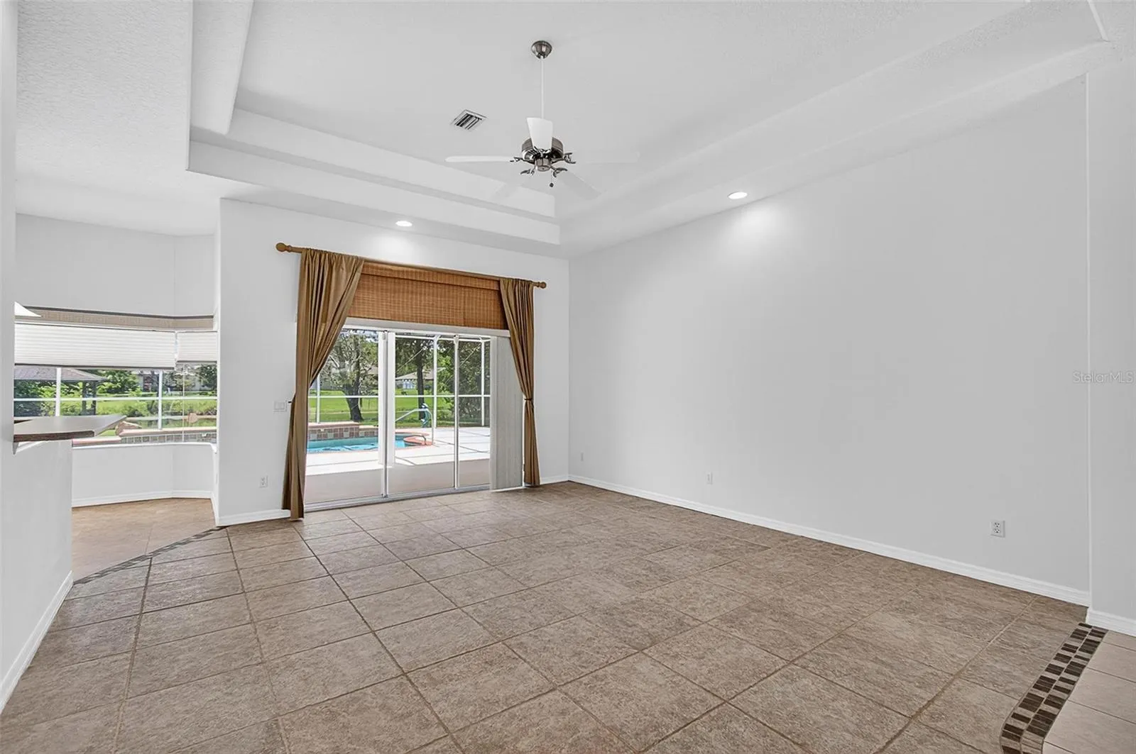 139 BOULDER ROCK DR