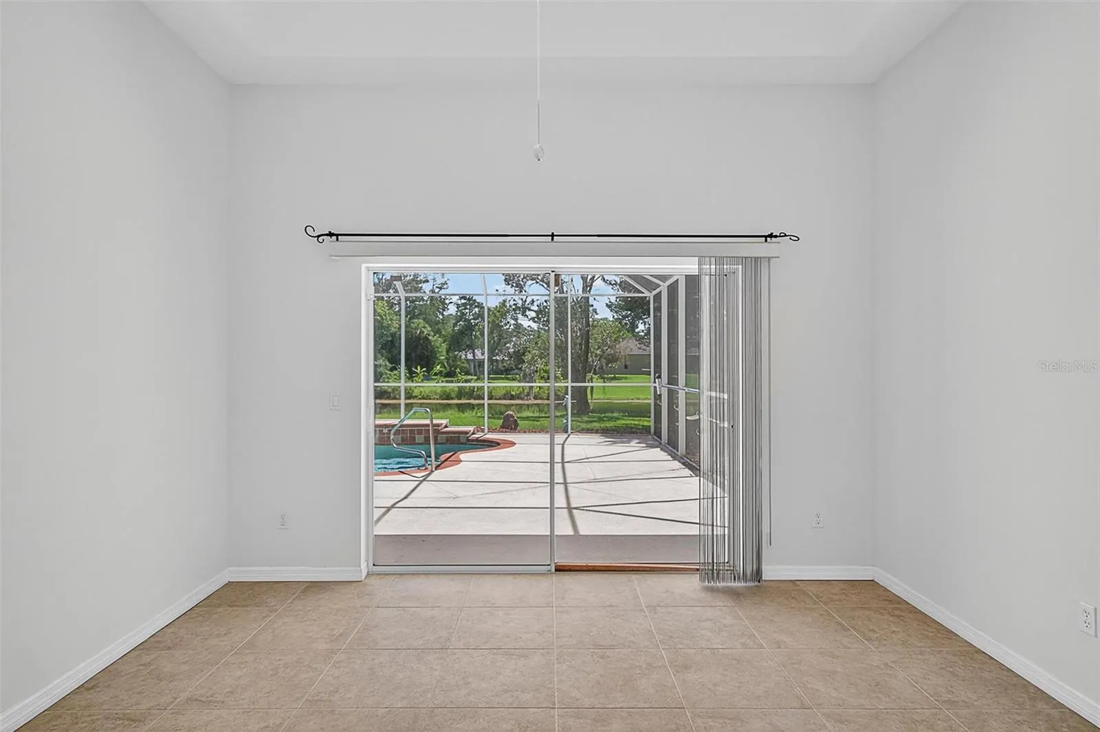 139 BOULDER ROCK DR