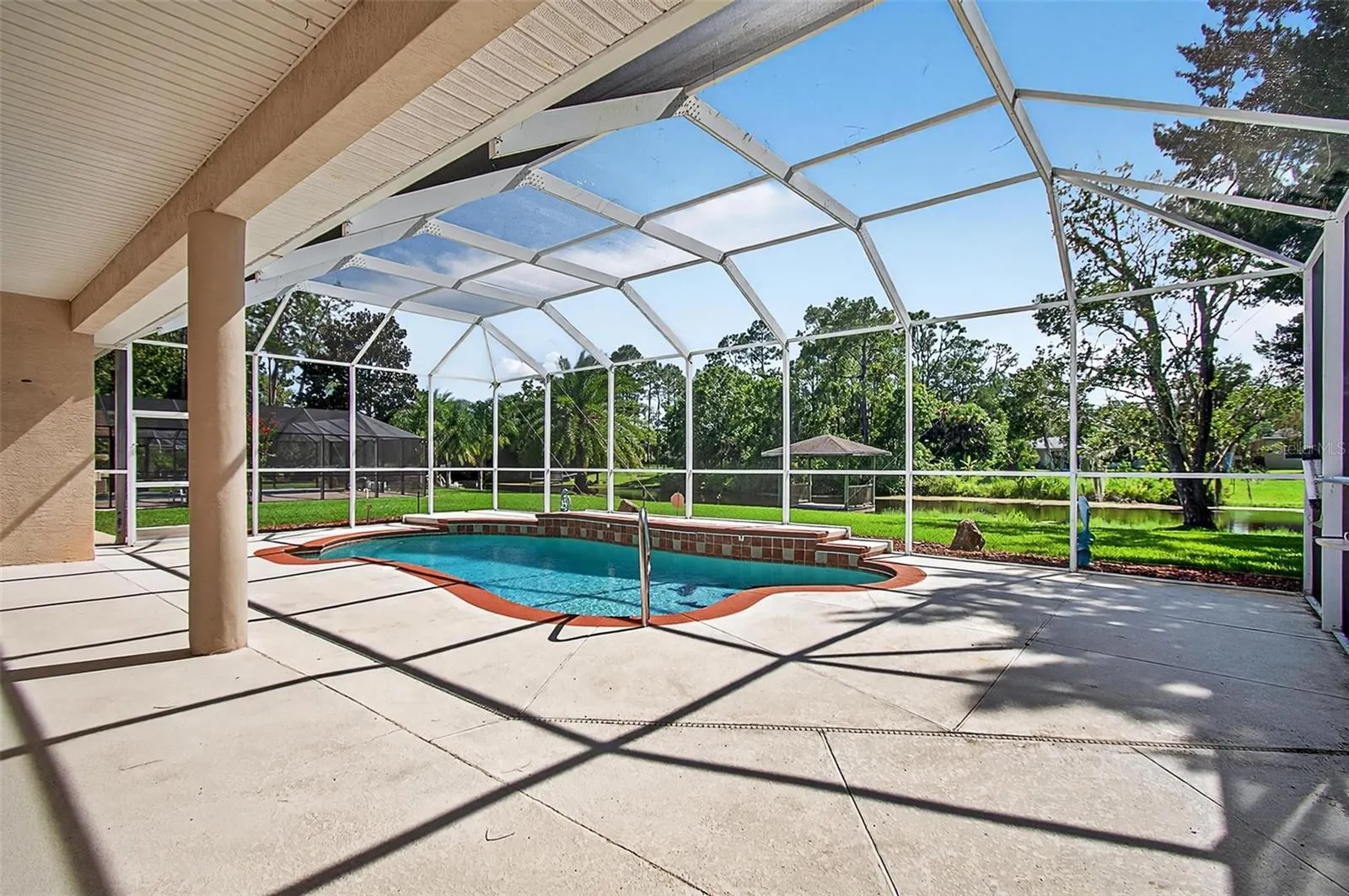139 BOULDER ROCK DR