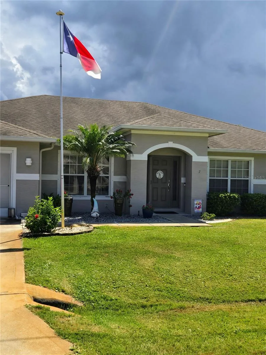 7 BICKSHIRE LN