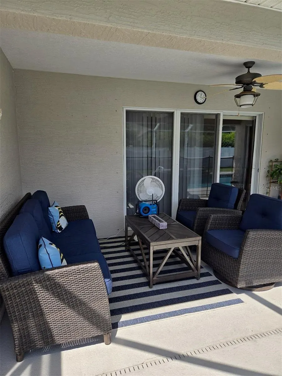 7 BICKSHIRE LN