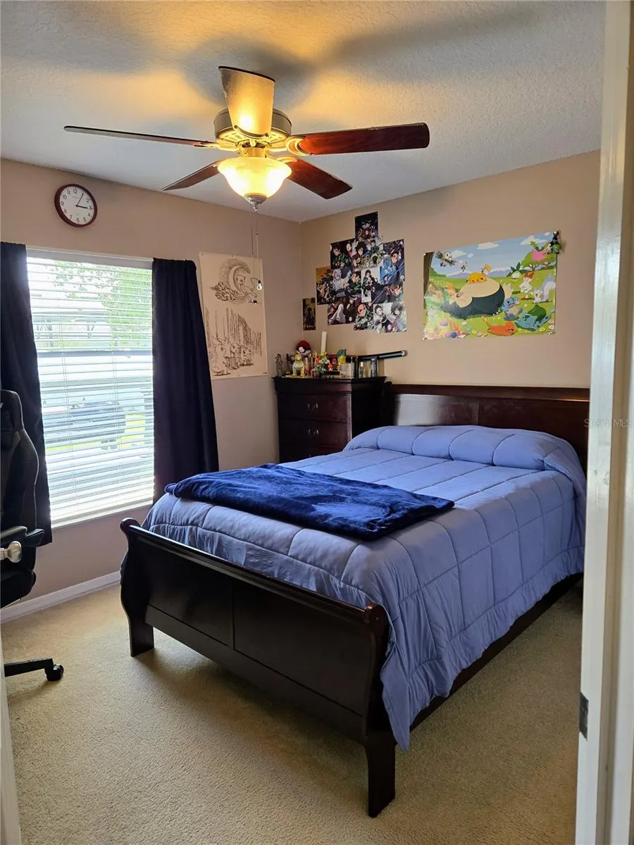 7 BICKSHIRE LN