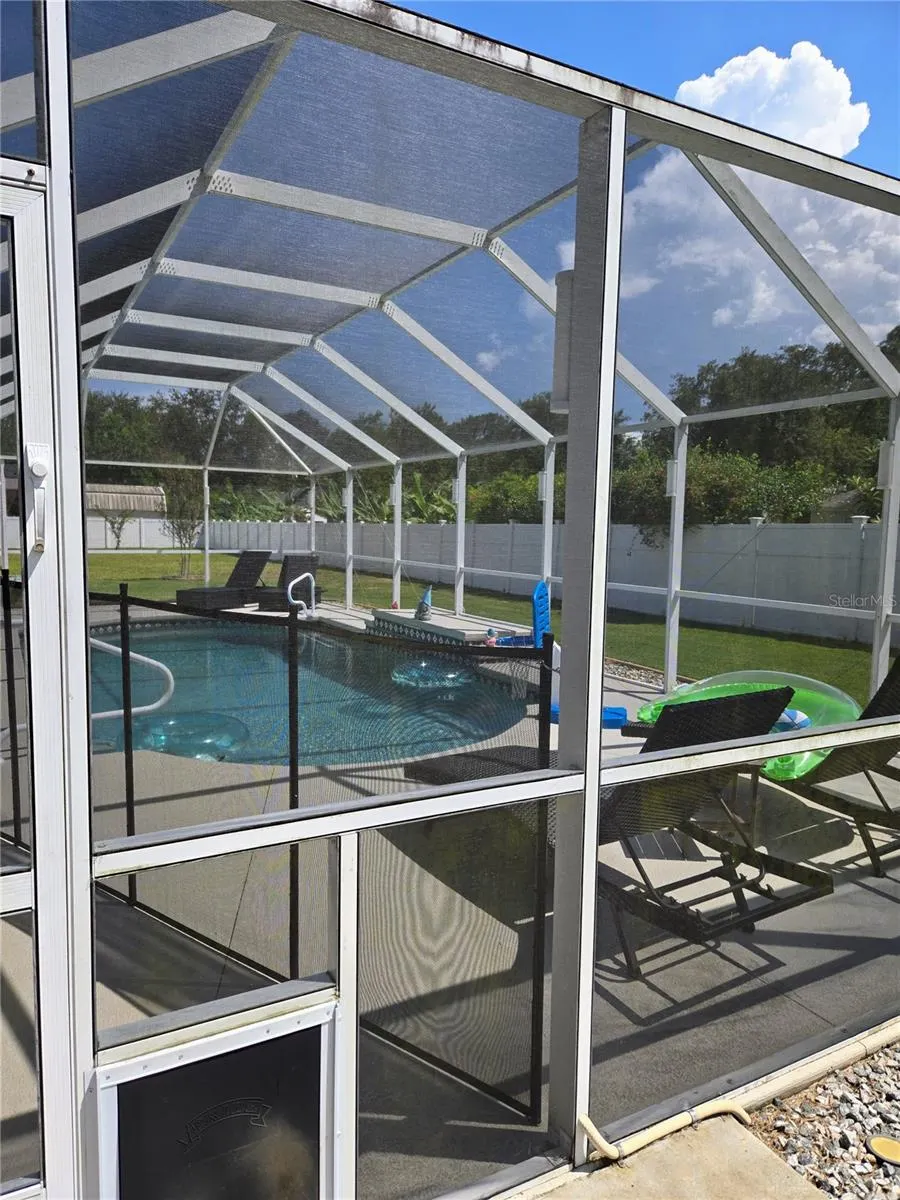 7 BICKSHIRE LN