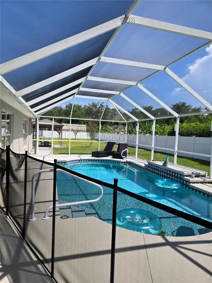 7 BICKSHIRE LN