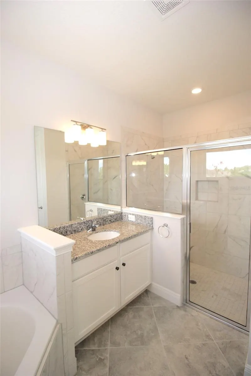 109 HUNTINGTON PL