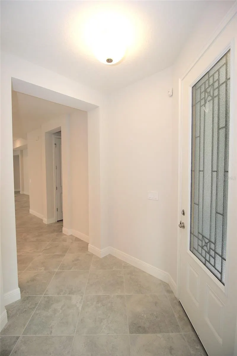 109 HUNTINGTON PL