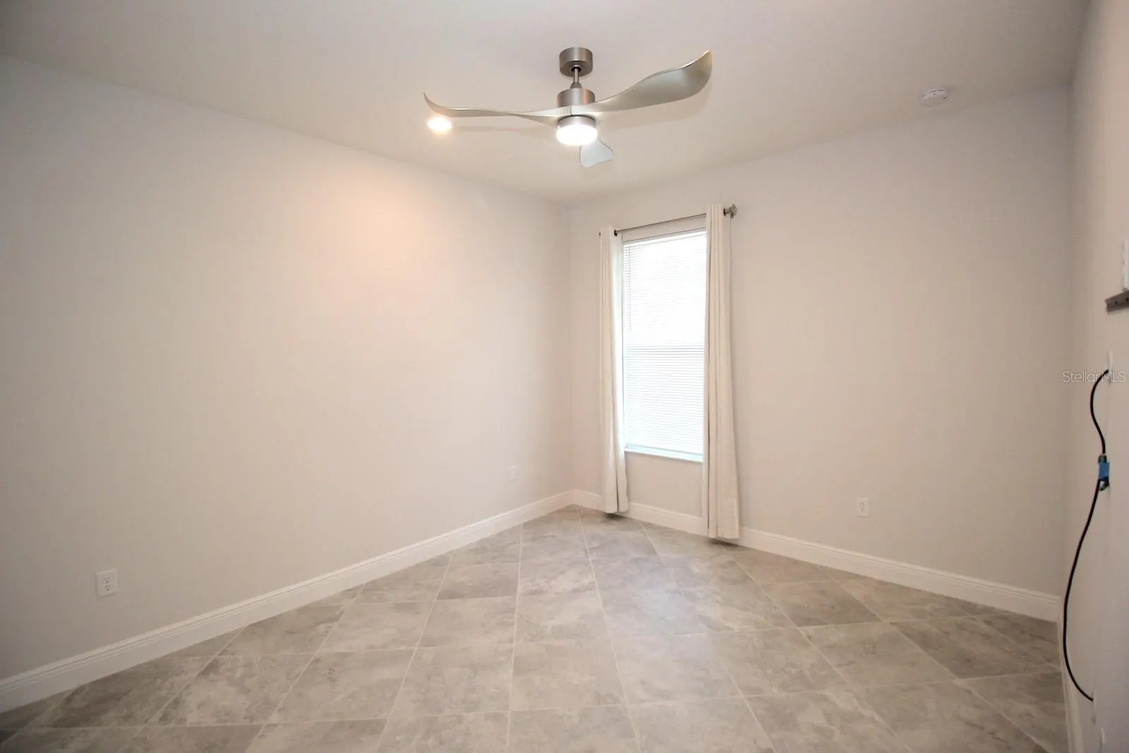 109 HUNTINGTON PL