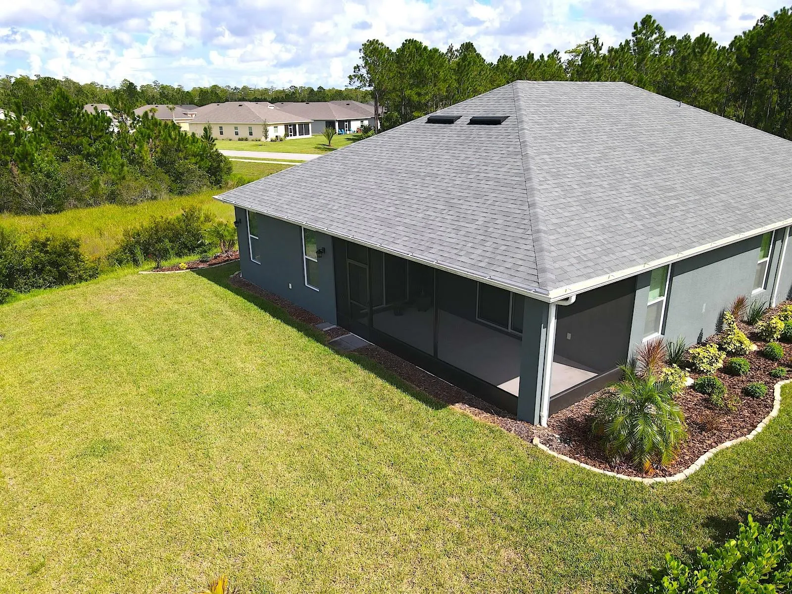 109 HUNTINGTON PL