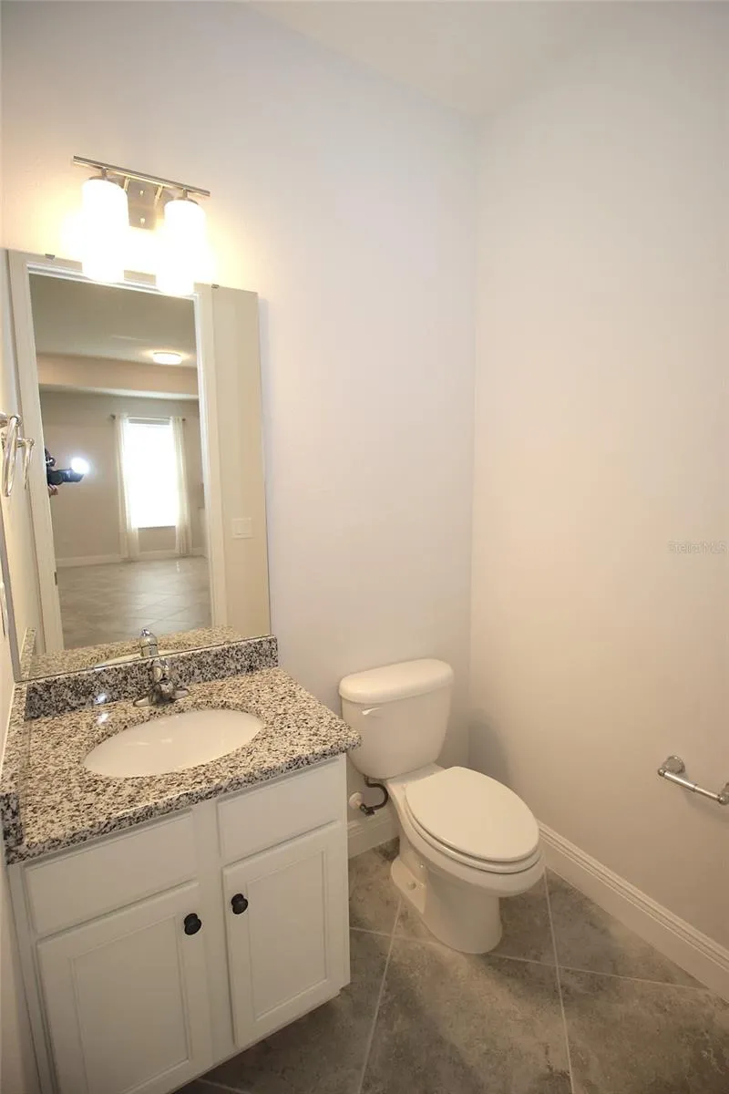 109 HUNTINGTON PL