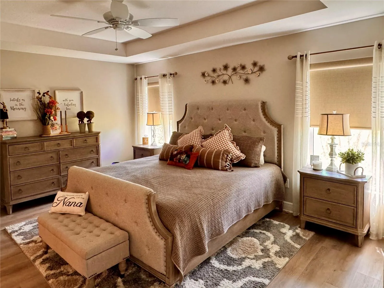 736 RIVER OAKS CIR
