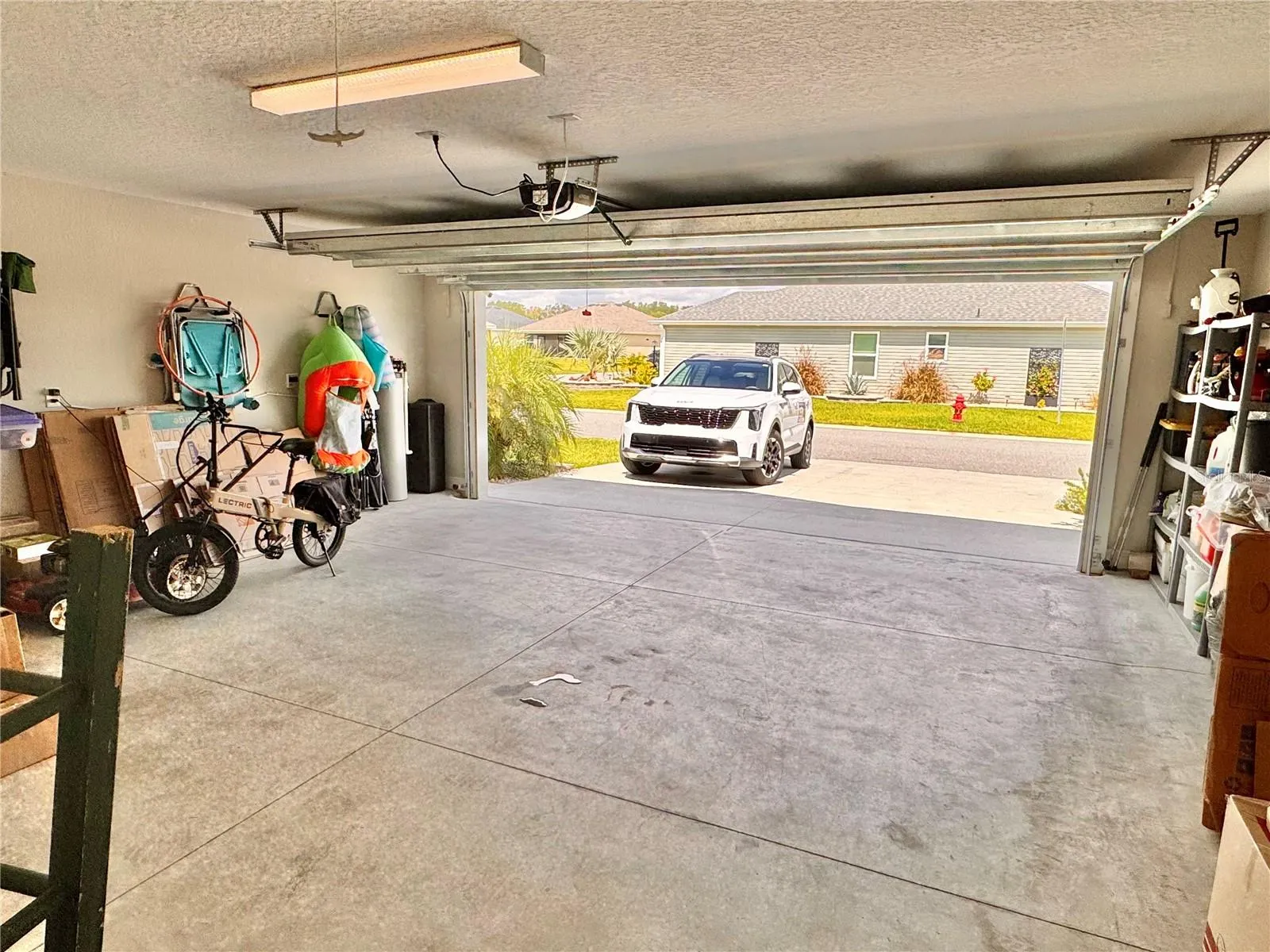 736 RIVER OAKS CIR