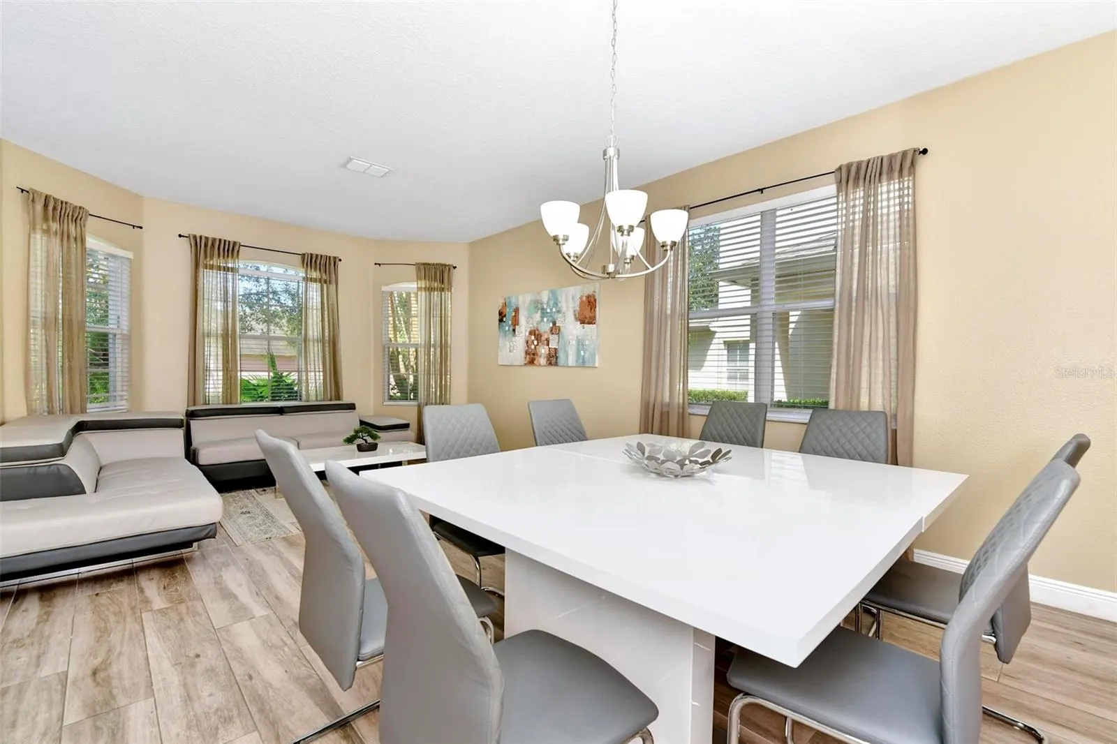 118 HIGHER COMBE DR