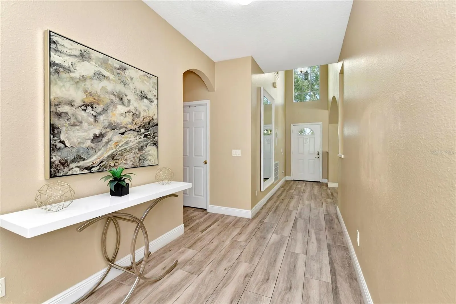 118 HIGHER COMBE DR