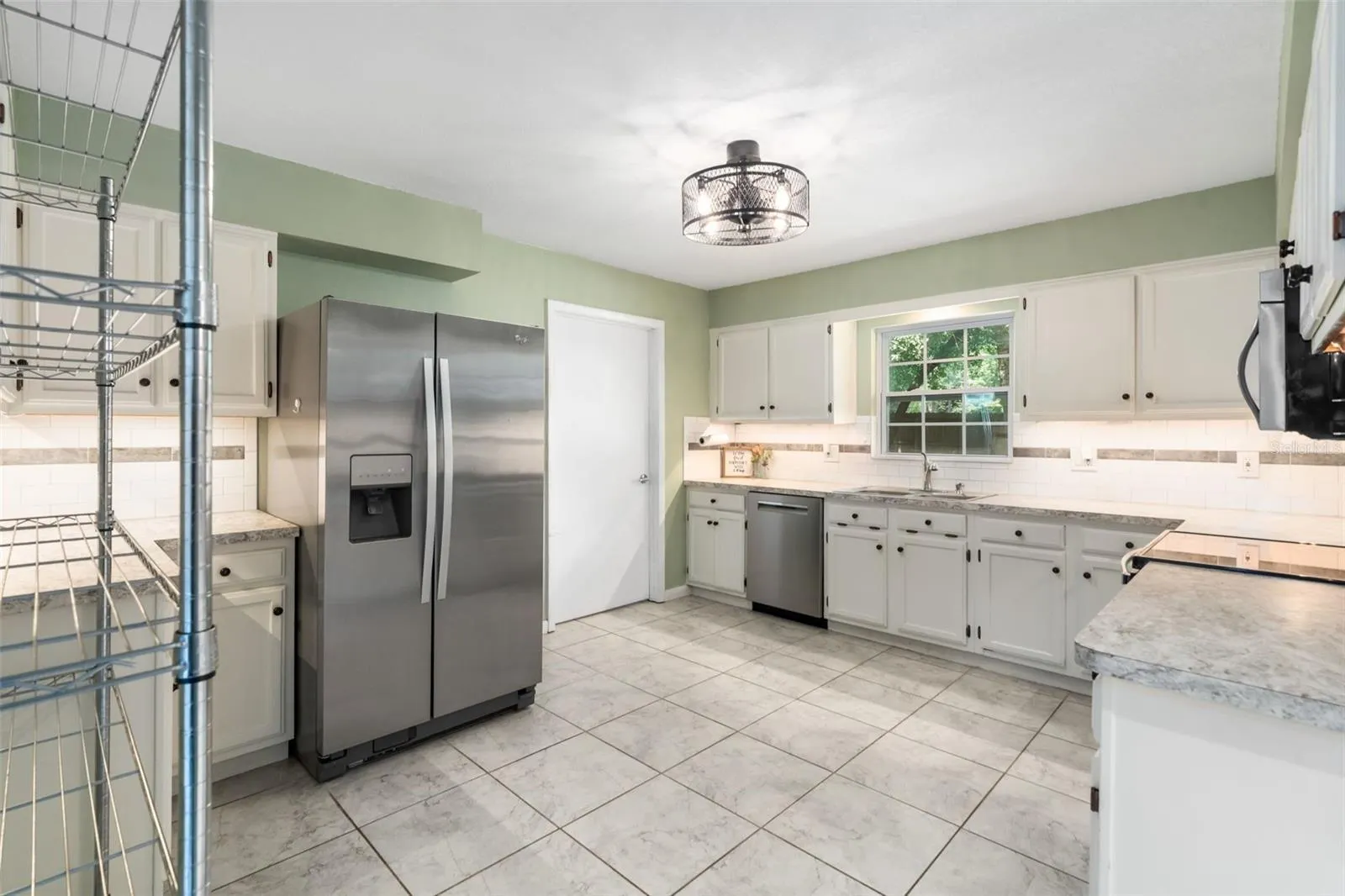 821 NW 39TH ST