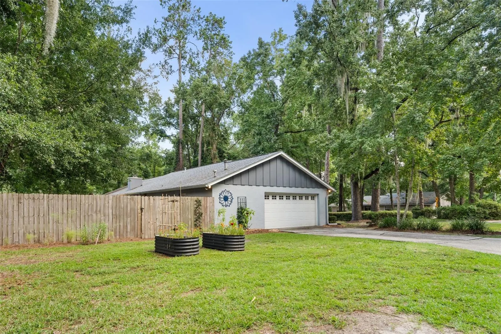821 NW 39TH ST