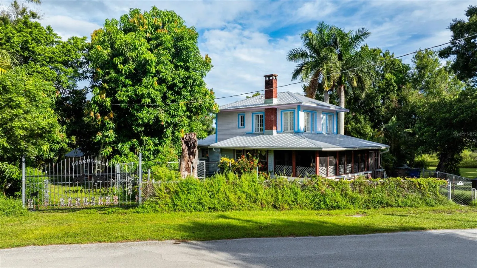 62 PROSPECT AVE