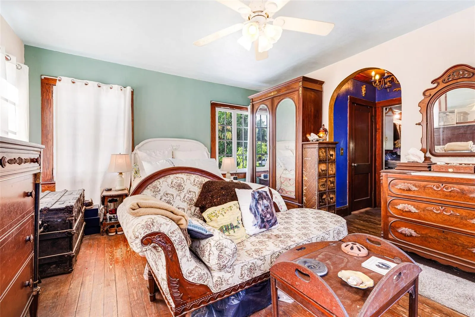 62 PROSPECT AVE