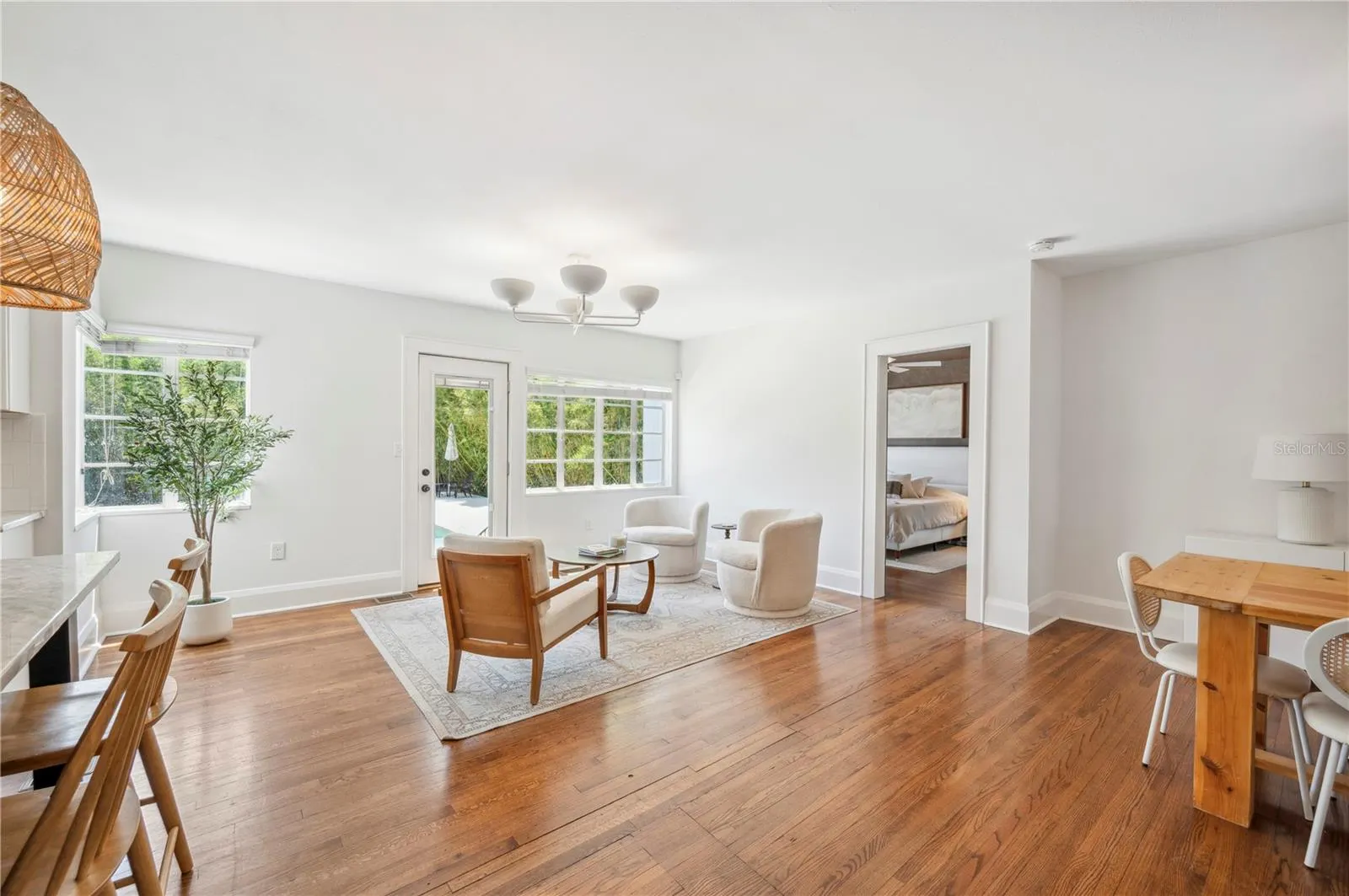 112 HIAWATHA TRL