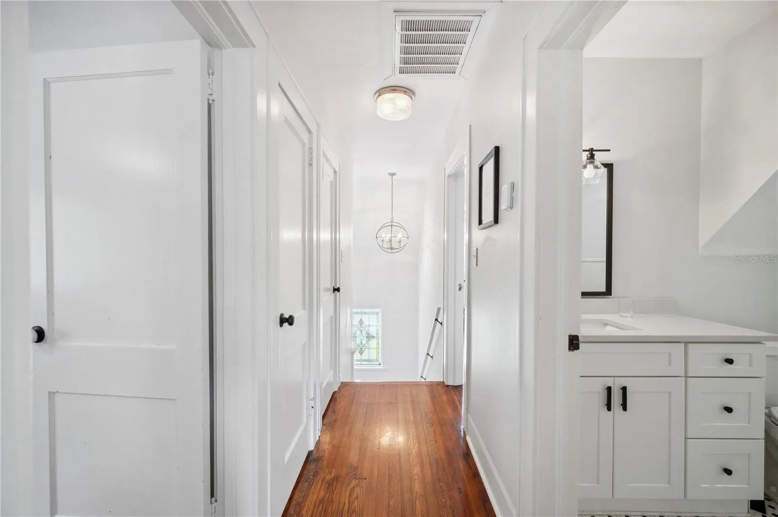 112 HIAWATHA TRL