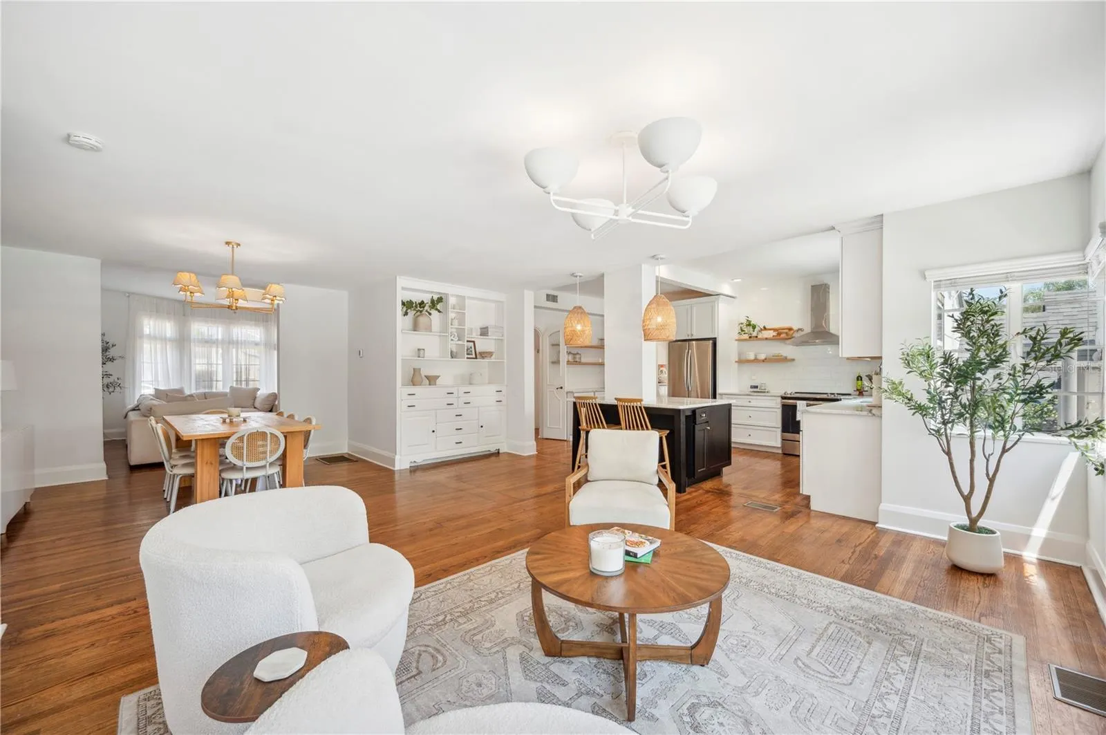 112 HIAWATHA TRL