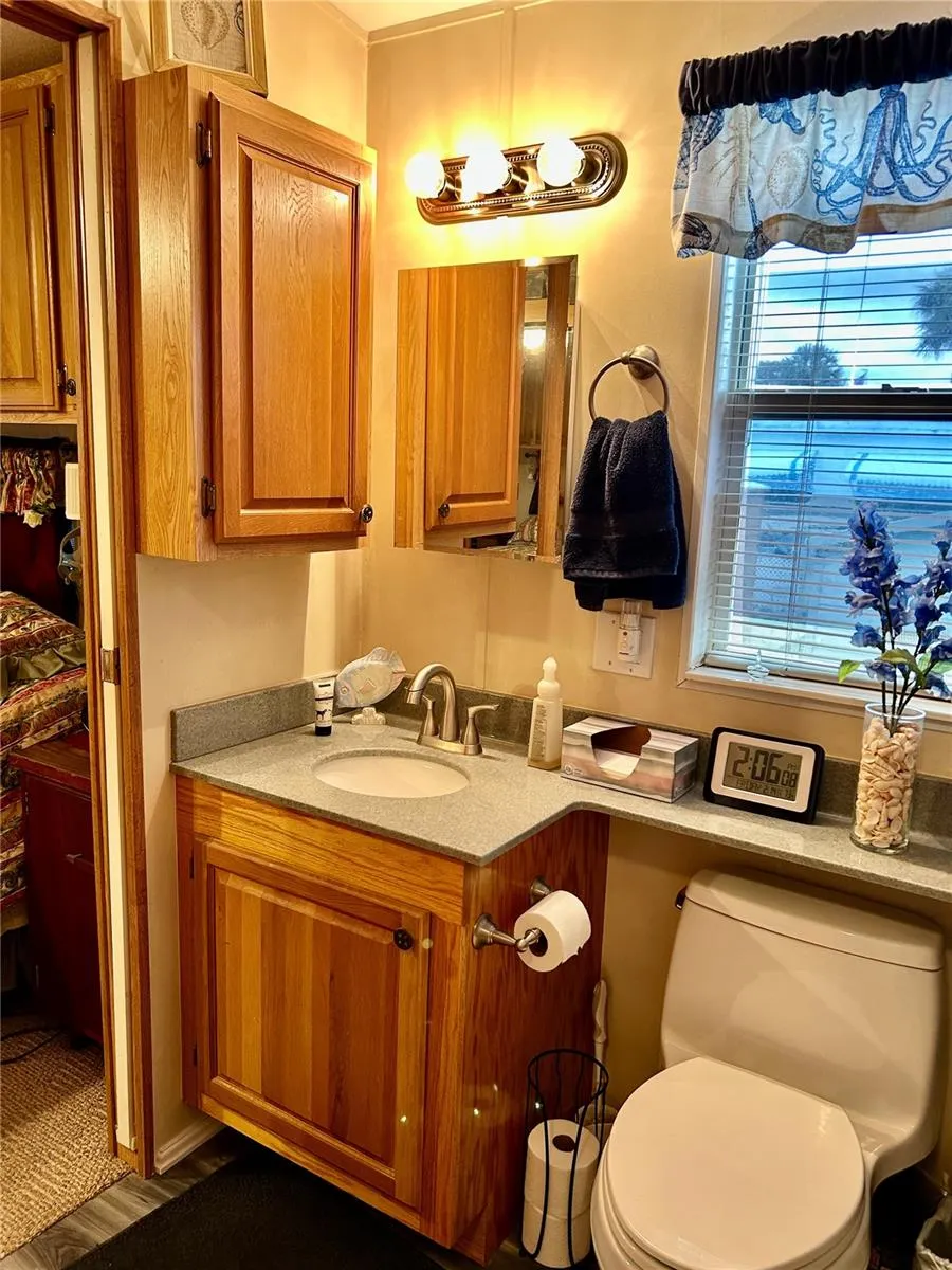 1120 PALMETTO LN