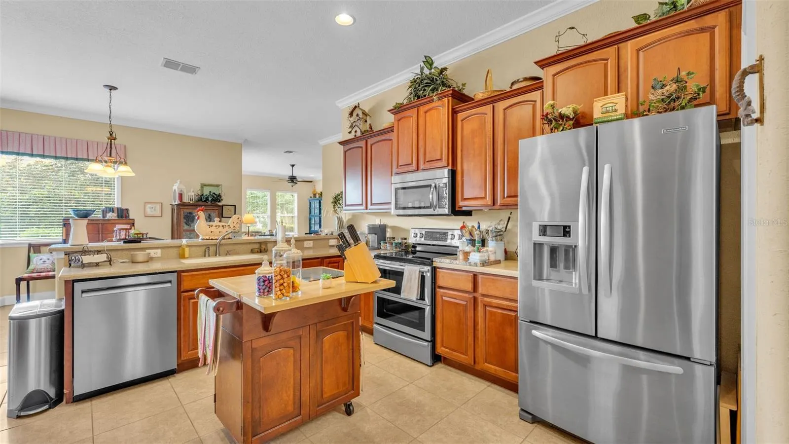 2929 VINTAGE VIEW CIR