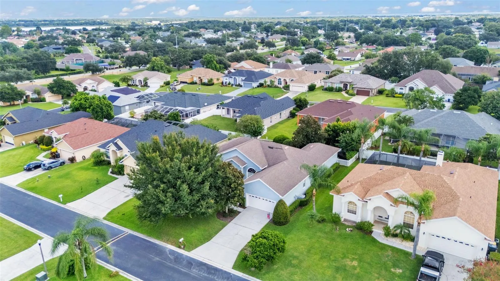 2929 VINTAGE VIEW CIR