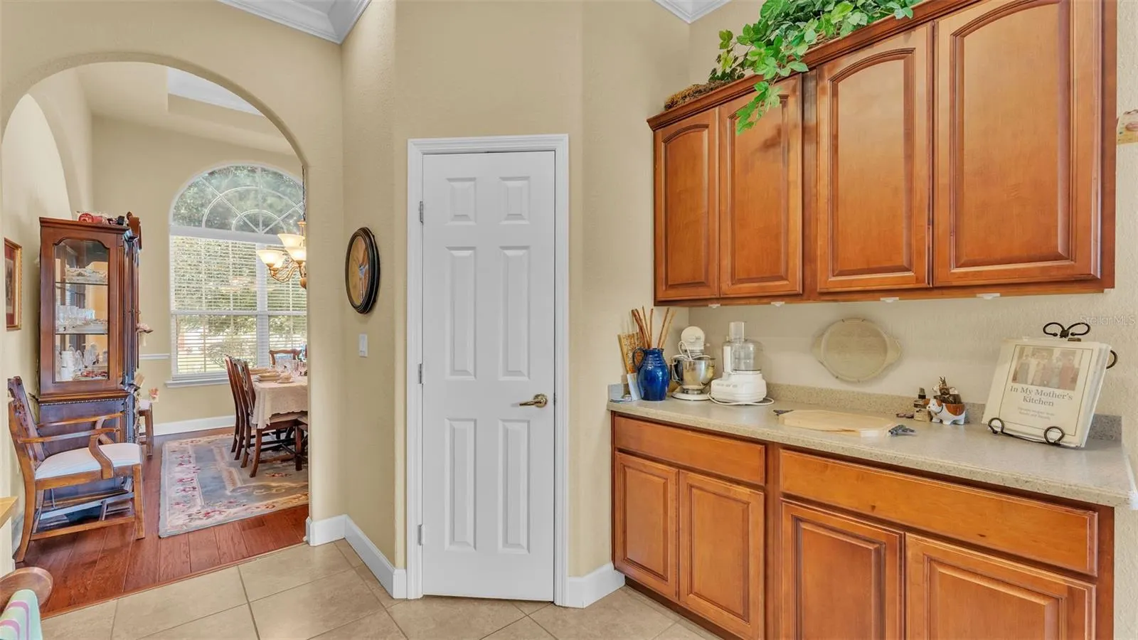 2929 VINTAGE VIEW CIR