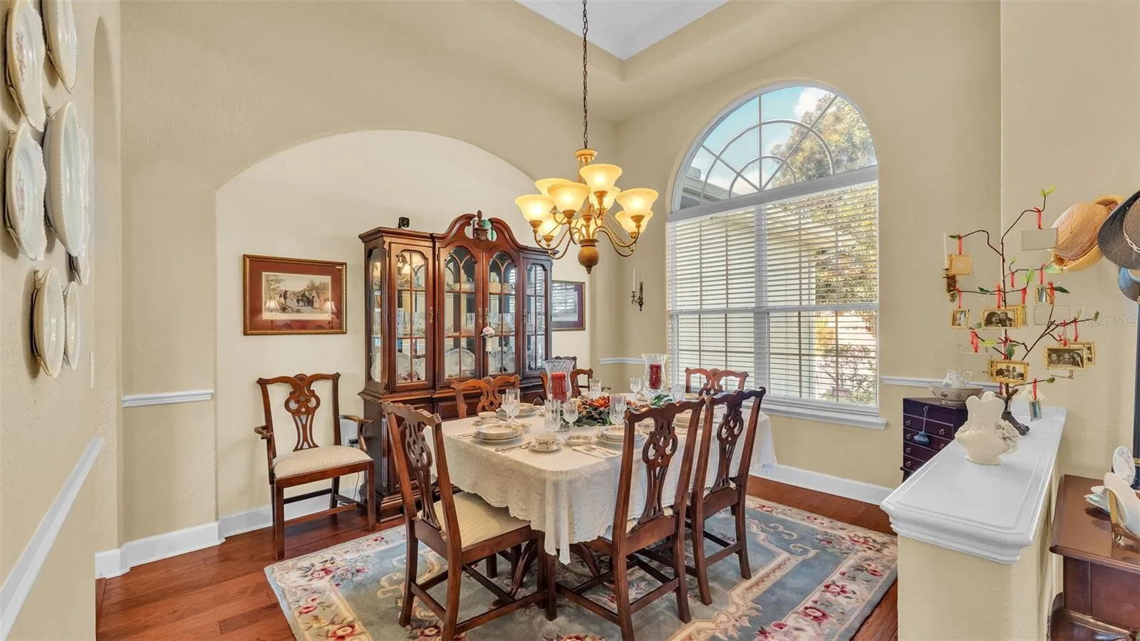 2929 VINTAGE VIEW CIR