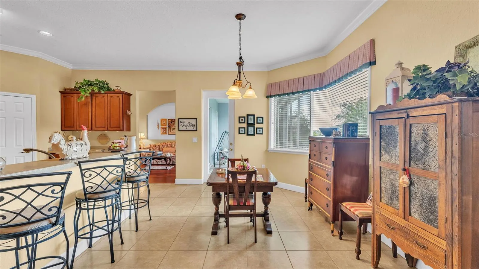 2929 VINTAGE VIEW CIR