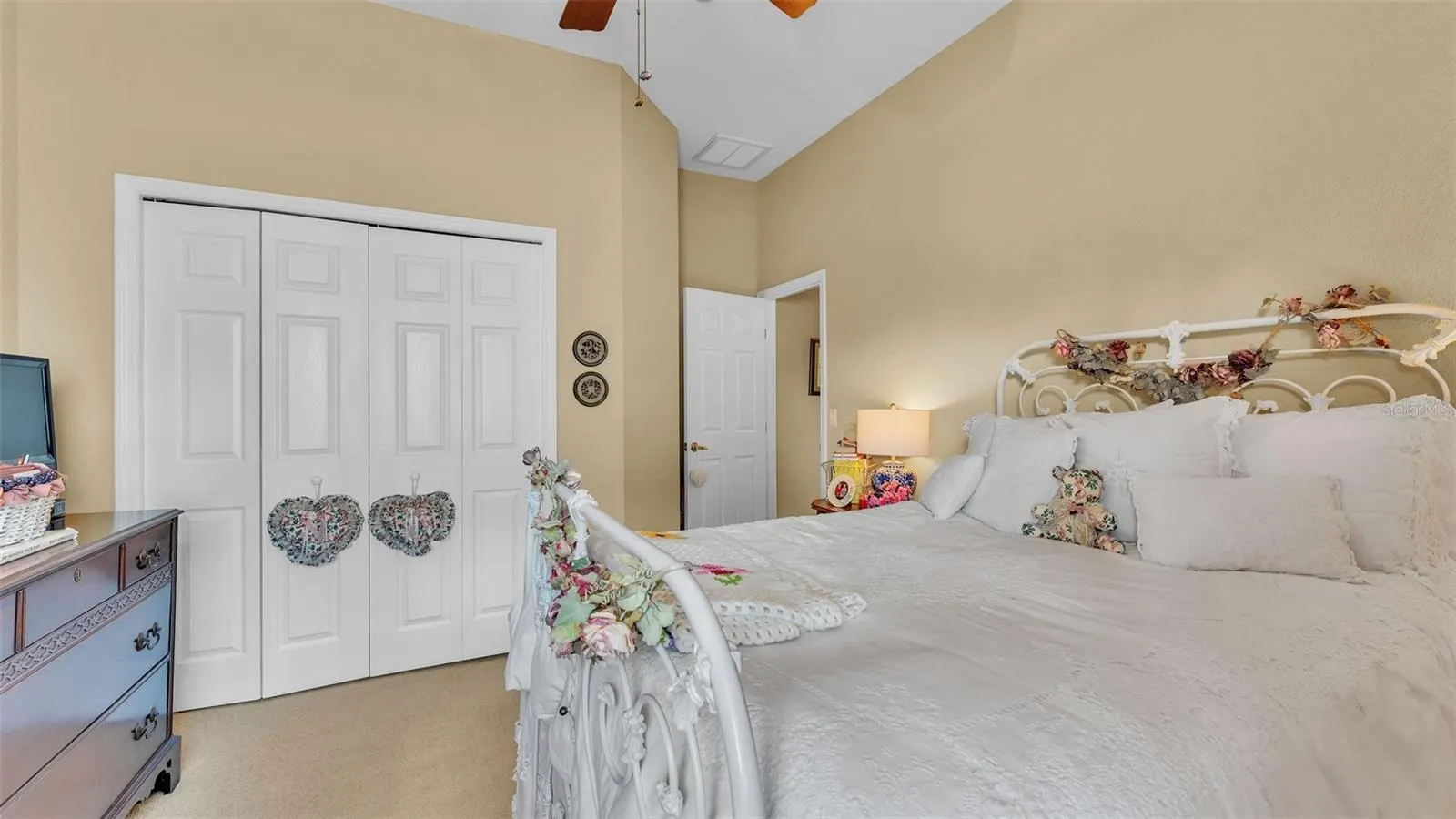 2929 VINTAGE VIEW CIR
