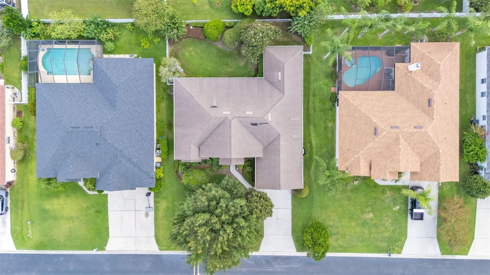 2929 VINTAGE VIEW CIR