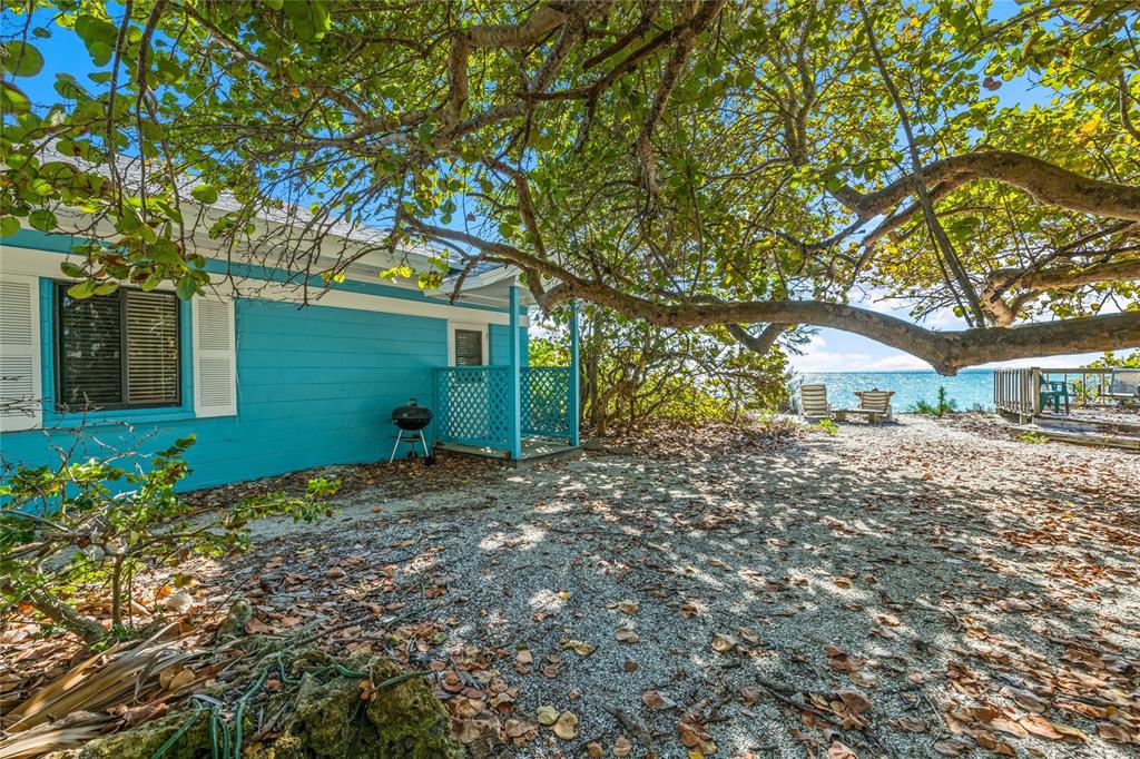 3999 CASEY KEY RD