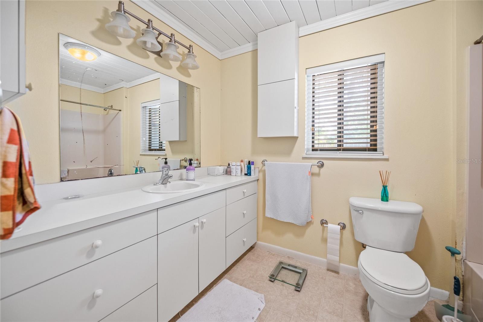 3999 CASEY KEY RD