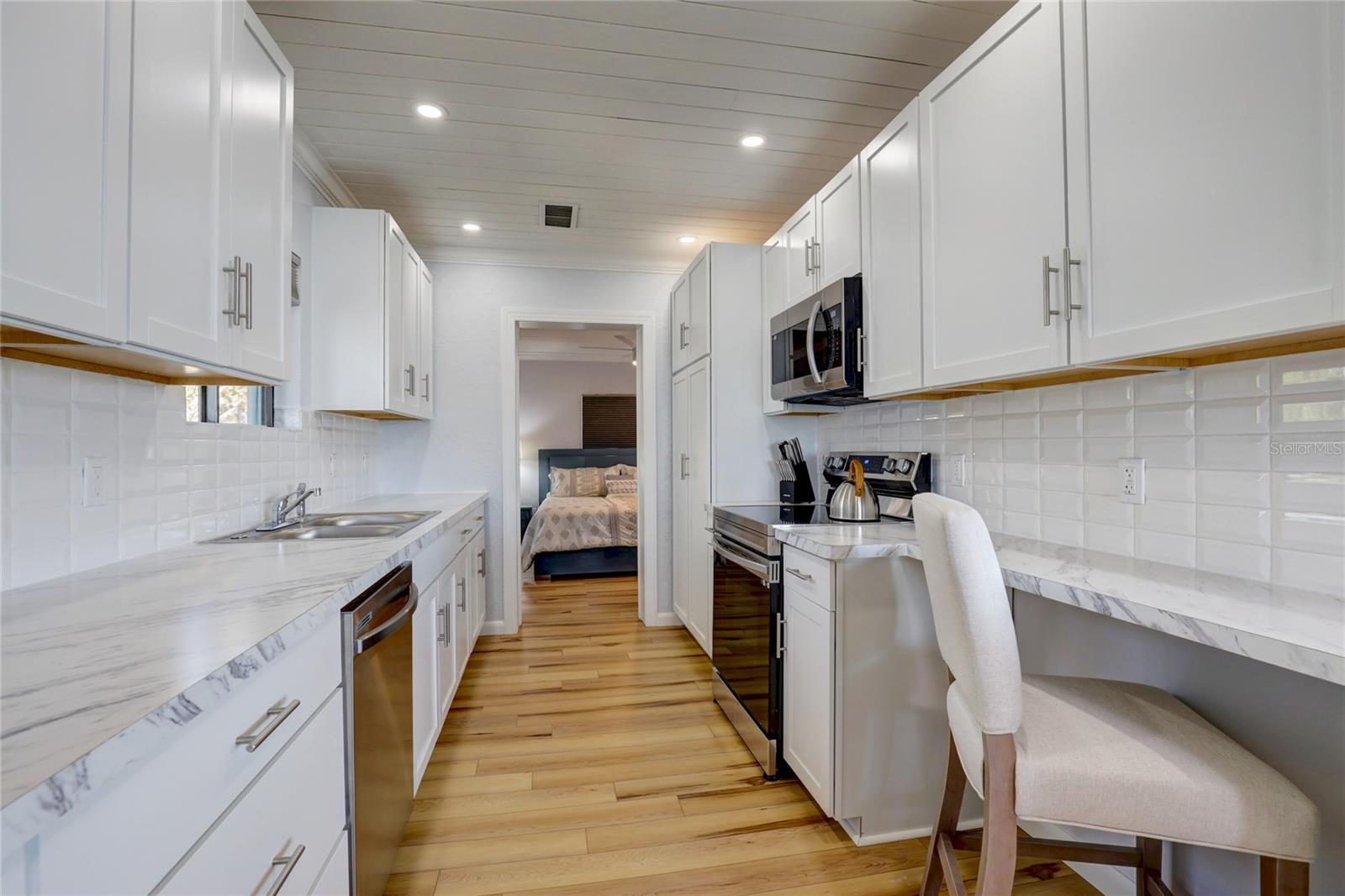 3999 CASEY KEY RD