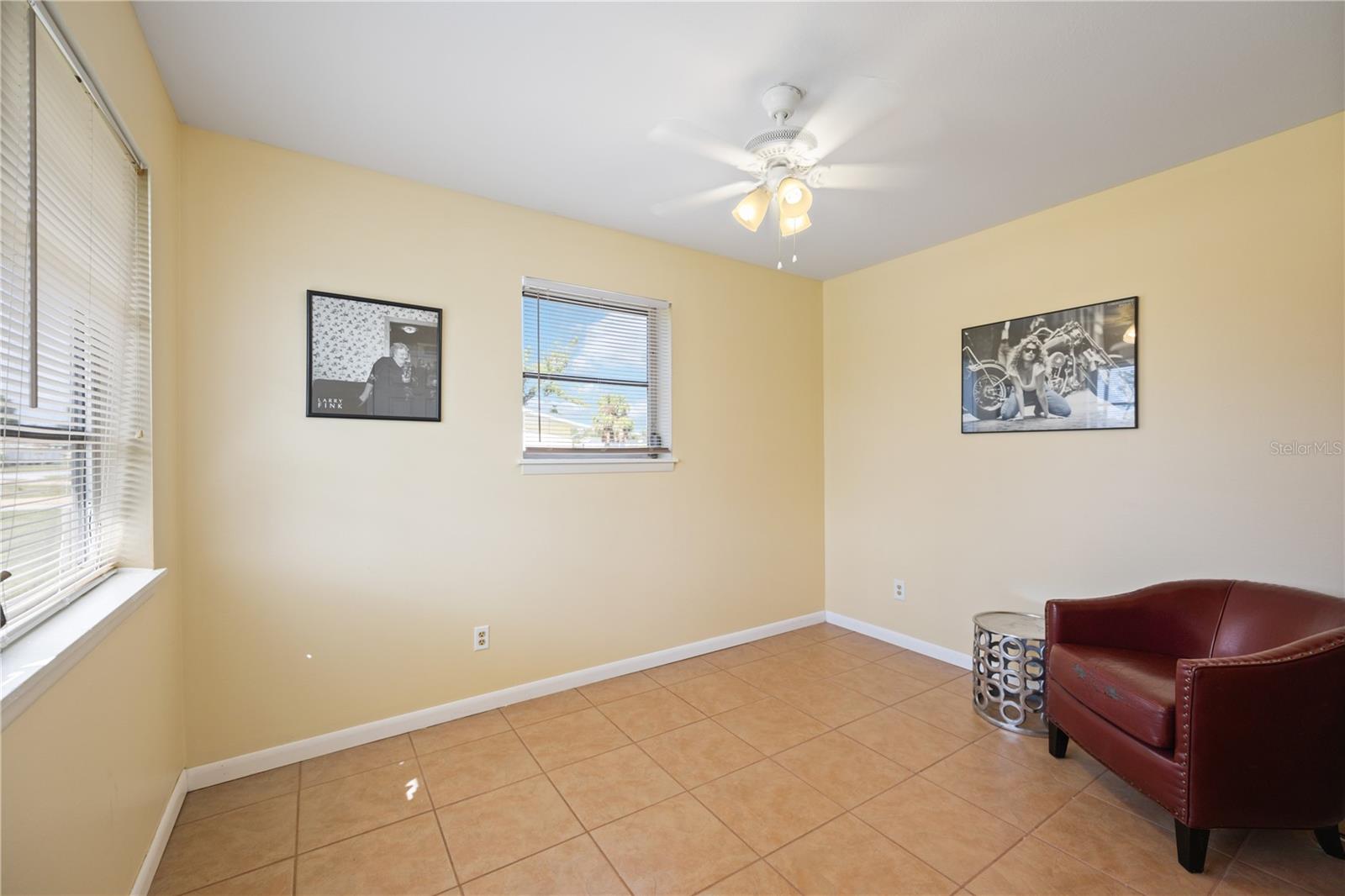 75 BEVERLY CIR