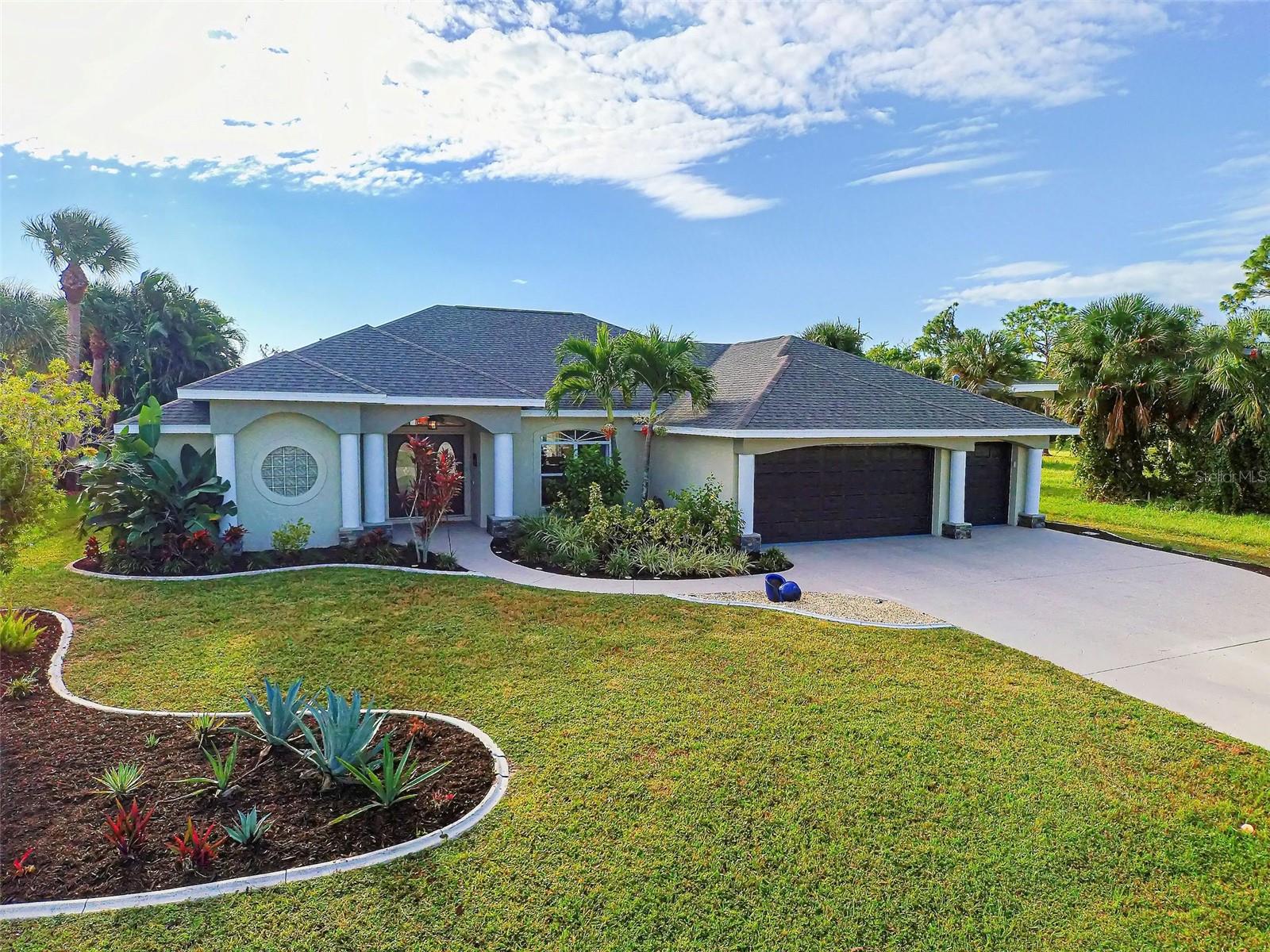 24 LONG MEADOW CT