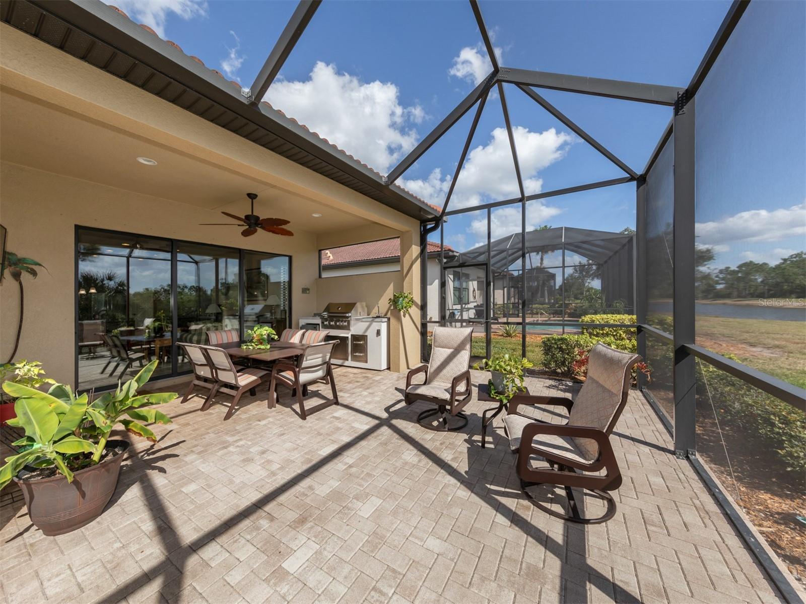 10401 CROOKED CREEK DR